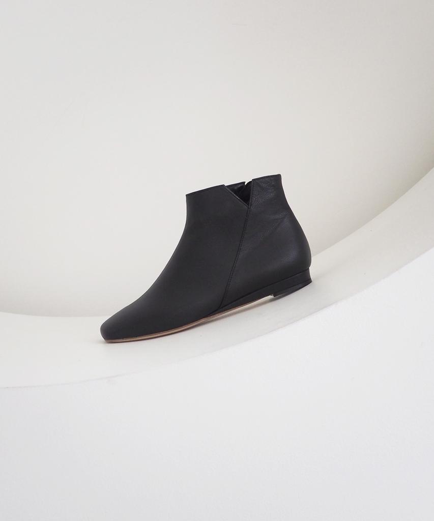 Heedimensional Rebove Booties / Hd204-201B
