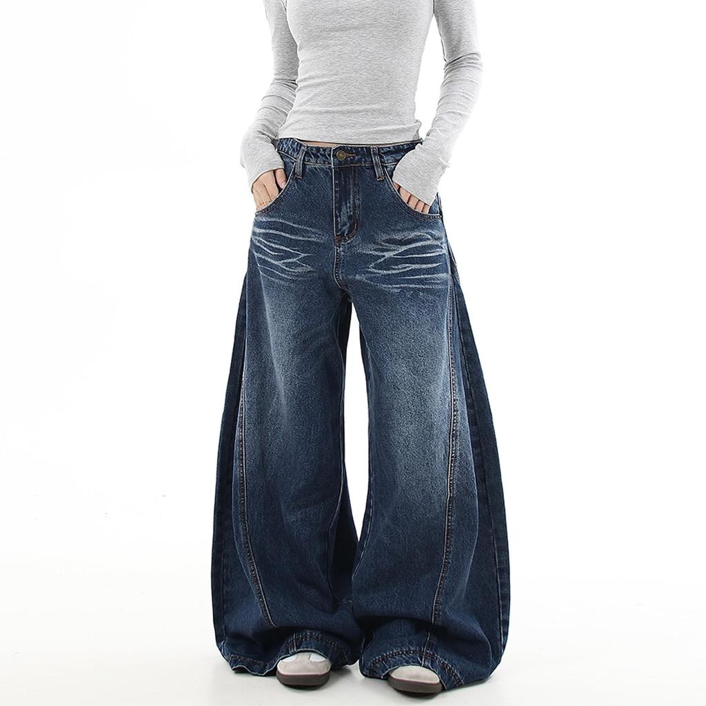 Unisex American Retro Washed Scimitar Jeans: Whiskered Wide-Leg Pants with Clean-Fit Design.