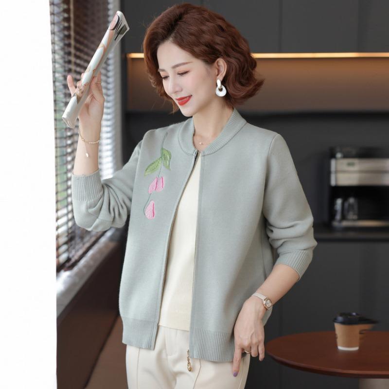 Mom Spring and Autumn Coat Knitted Jacket Cardigan New Middle-aged and Elderly Autumn Clothes Age-reducing Top