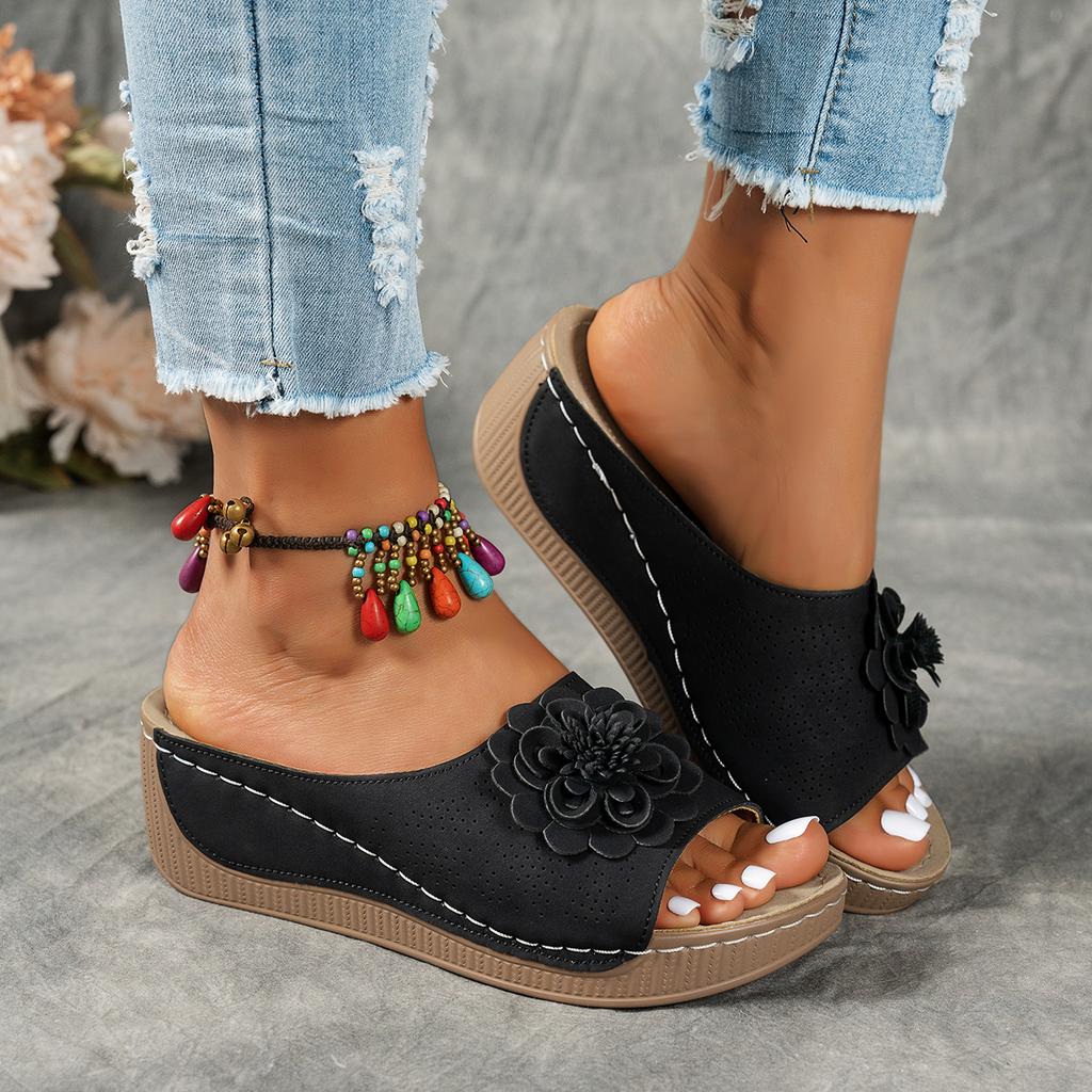 Fashion New Summer Women Slippers Non-Slip Walking Shoes Slip On Wedge Sandals Party Platform Slippers Female Lightweight Slides Women