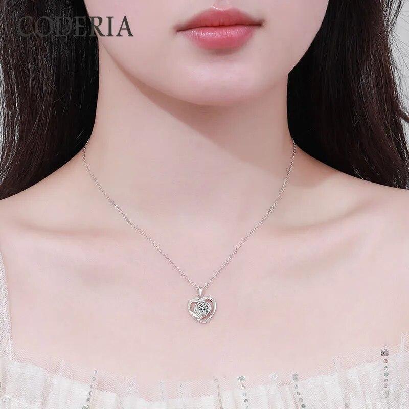Colier cu pandantiv inimă Moissanite din argint real Colier cu diamante de culoare D de 1 carat pentru femei Design de modă Bijuterii fine
