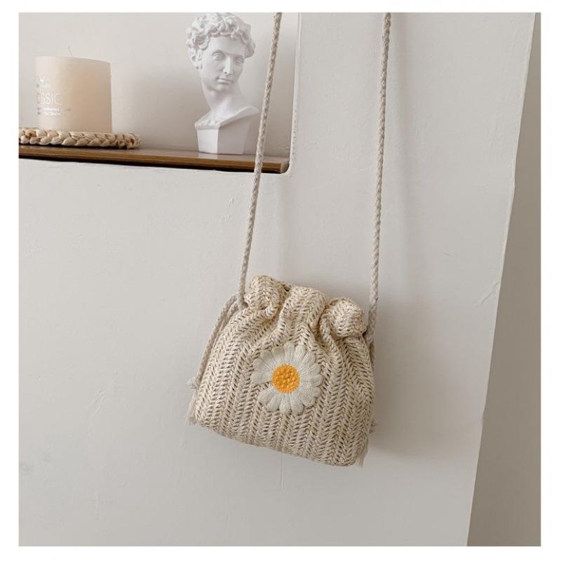 Woven Bag Women'S Trendy Fashion Lace Versatile Drawstring Bucket Bag One Shoulder Crossbody Straw Woven Bag