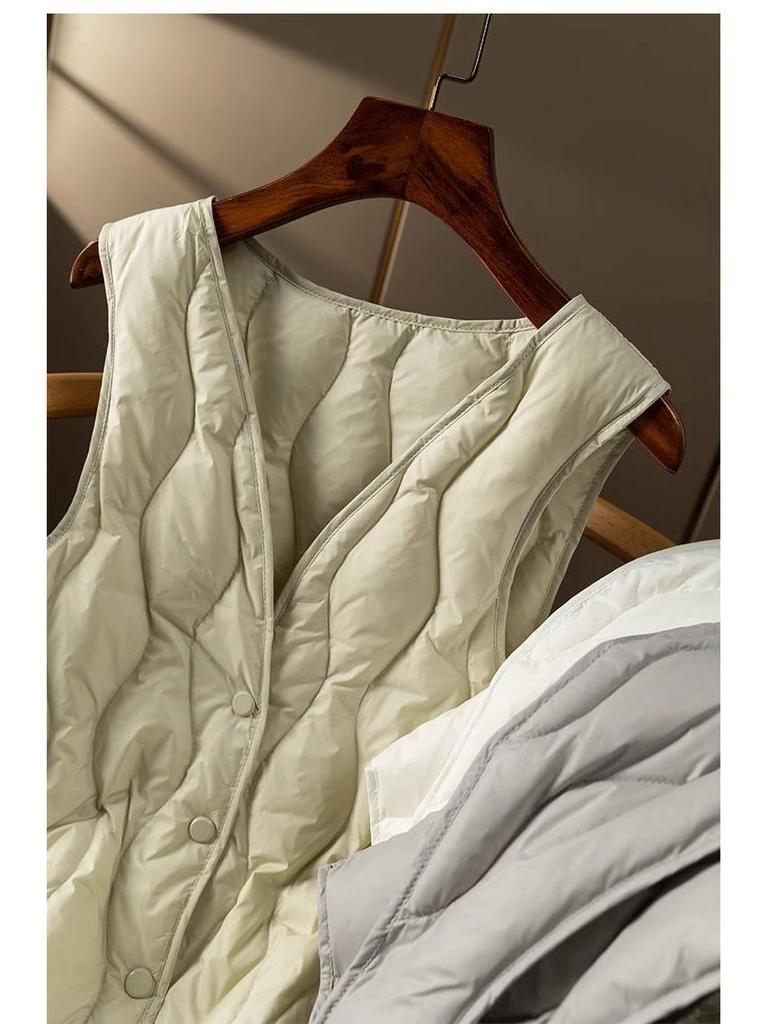 Women's 2024 V-Neck Lightweight Down Vest - Short Style, Sleeveless Base Layer Coat