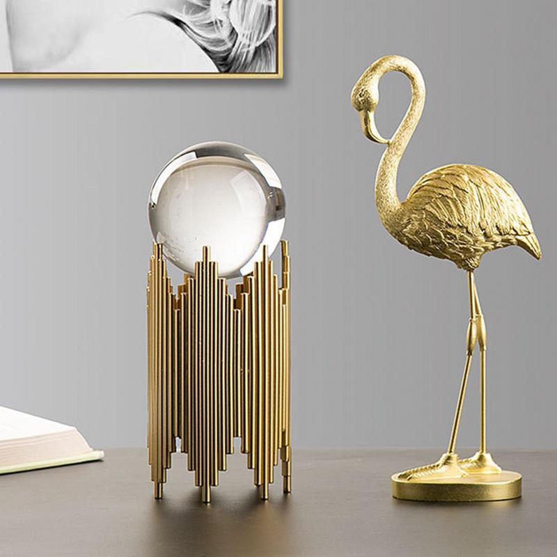 NordicStyle Luxury Golden Flamingo Figurine Home Resin Decoration Crafts TV Cabinet Decoration Personality Creative Ornaments