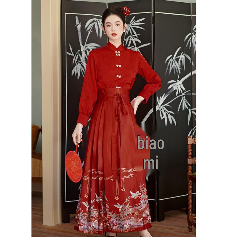 2024 Autumn/Winter Red Horseface Skirt Cheongsam Bridal Toasting Dress - Chinese Style Wedding & Engagement Outfit for Women