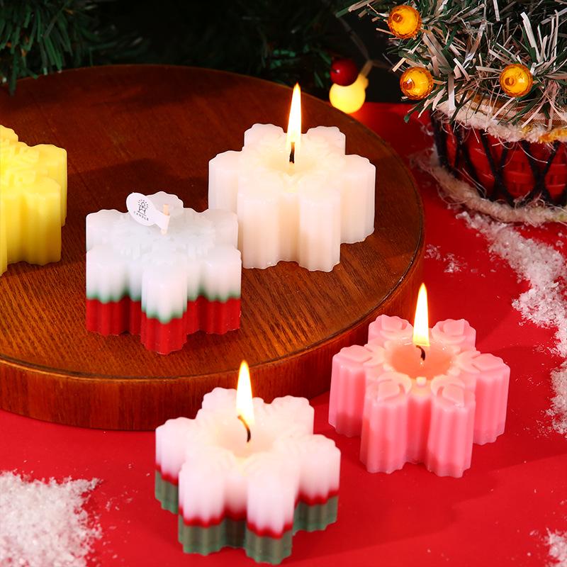 Christmas Snowflake Aromatherapy Candles: Scented Holiday Gifts