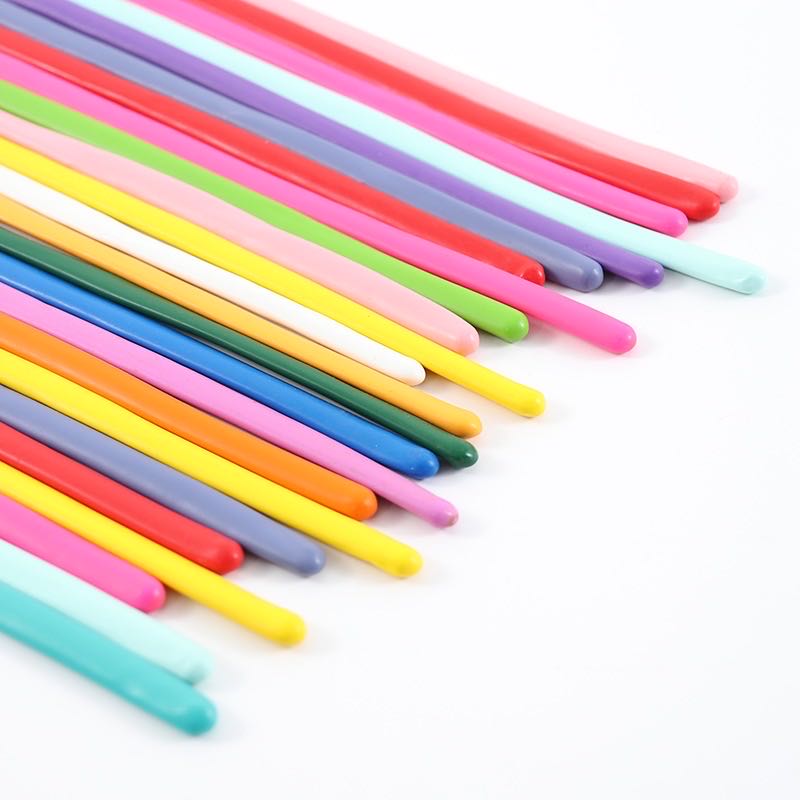 

Надувные длинные волшебные воздушные шары, чтобы сделать мультяшное животное