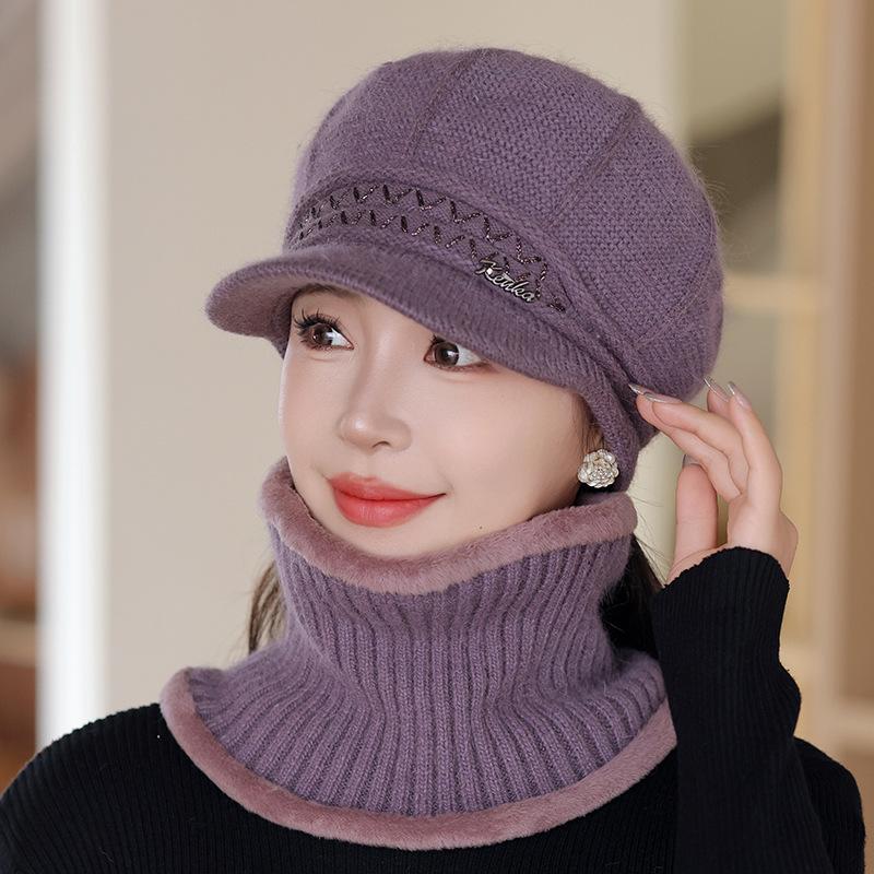 Nowa czapka polarowa Damska zimowa moda Wełniana czapka Pogrubiona Ciepła Ochrona uszu Zimna Kaczuszka Dzianinowa czapka