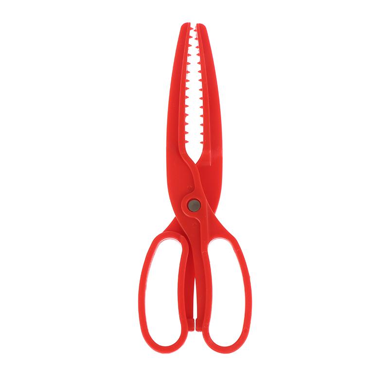 Outdoor Fishing Plastic Clamp Fish Control Non-Slip Sawtooth Controller Lure Fish Hook Clamp Mouth Pliers Lip Grip Tool