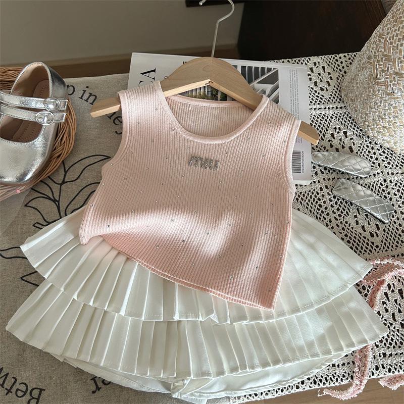 Korean-Style 2024 Summer Girls' Knit Vest & Pleated Skirt-Pants Set