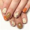 24 Nail Art Pieces Sold In Autumn And Winter In Europe, America, High-End Fashion Maple Leaf Polka Dot Design Medium Rectangular Wearing Nail