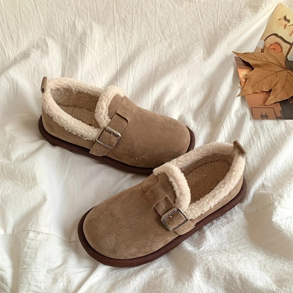 New Flat Shoes with Plush Soft Sole, One Foot Kick, Bean Shoes, Flat Bottom, Warm Fur Shoes, Instagram Super Popular, Boken Retro