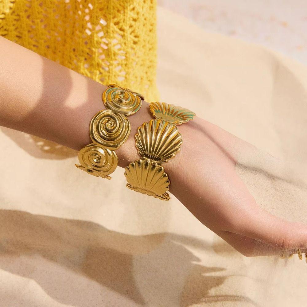 18K Gold Metal Cuff Bangles Vacation Style Exaggerated Bracelet Ins Simple Wide Bangle  Women