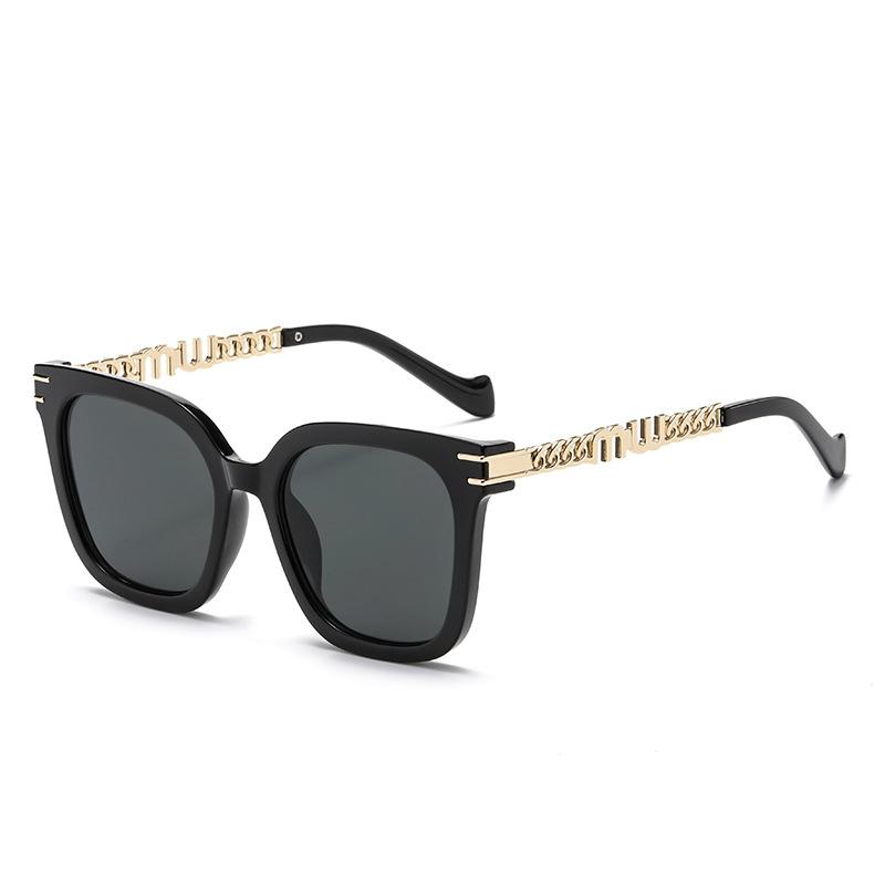 Big Frame Square Sunglasses Women Fashion Vintage Trending Sun Glasses Luxury Brand Designer Metal Chains Elegant Shades Uv400