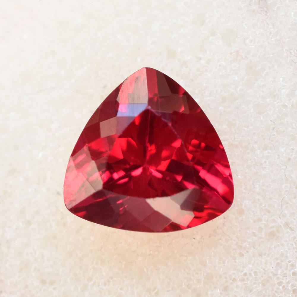 5 Ct BEAUTIFUL Trillion Shape Natural Red Ruby Loose Gemstone