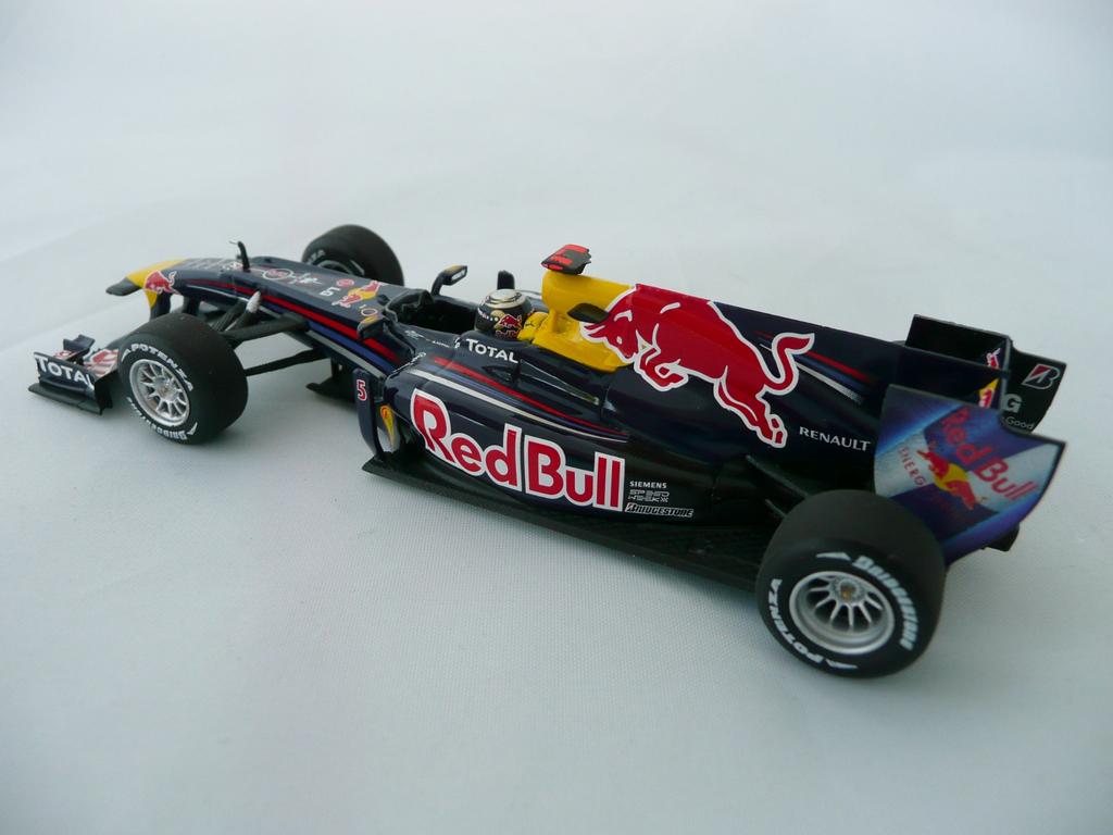 F1 2010 Red Bull Racing Renault RB6 Sebastian Vettel 1/43
