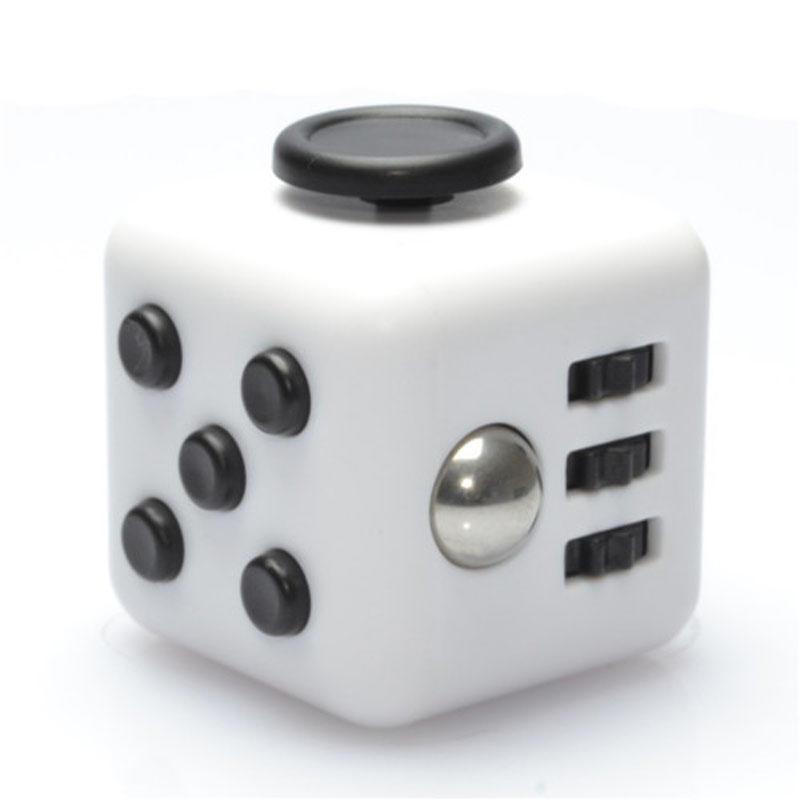 fidget cube cena