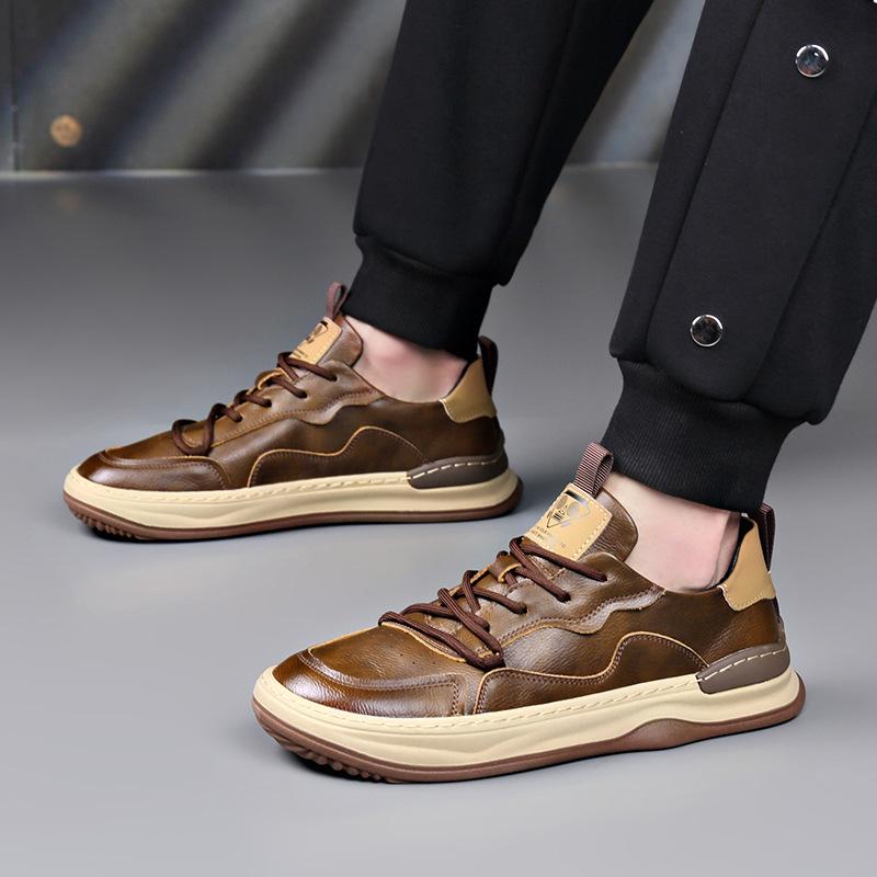 Fashion Designer New Male Thick Soled Board Shoes Spring Autumn Wear Comfortable Men's Leather Casual Shoes Solid Color Men's Sneakers