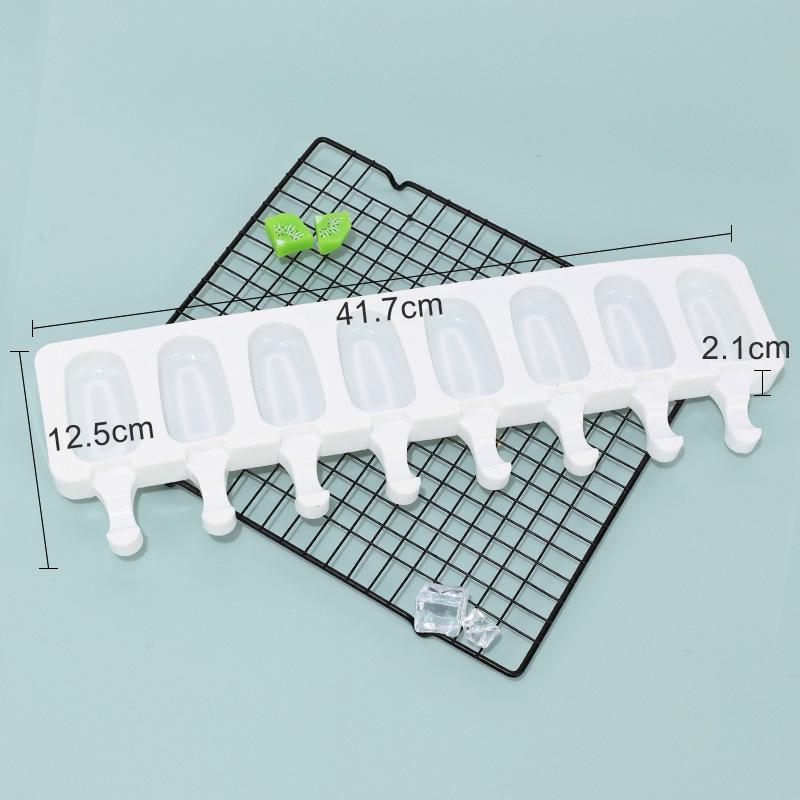 Snadno vyklopitelná silikonová forma na nanuky a zmrzlinu pro domácí použití