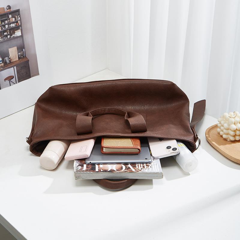 Large Capacity Portable Women's Bag Korean Version of Solid Color Simple Single Shoulder Crossbody Bag Commuter Leisure Tote Bag Tide