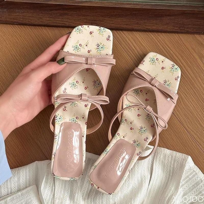 Sweet simple wedge heel slippers for women in the summer of 2025 new butterfly bow fashion versatile open toed lazy shoes