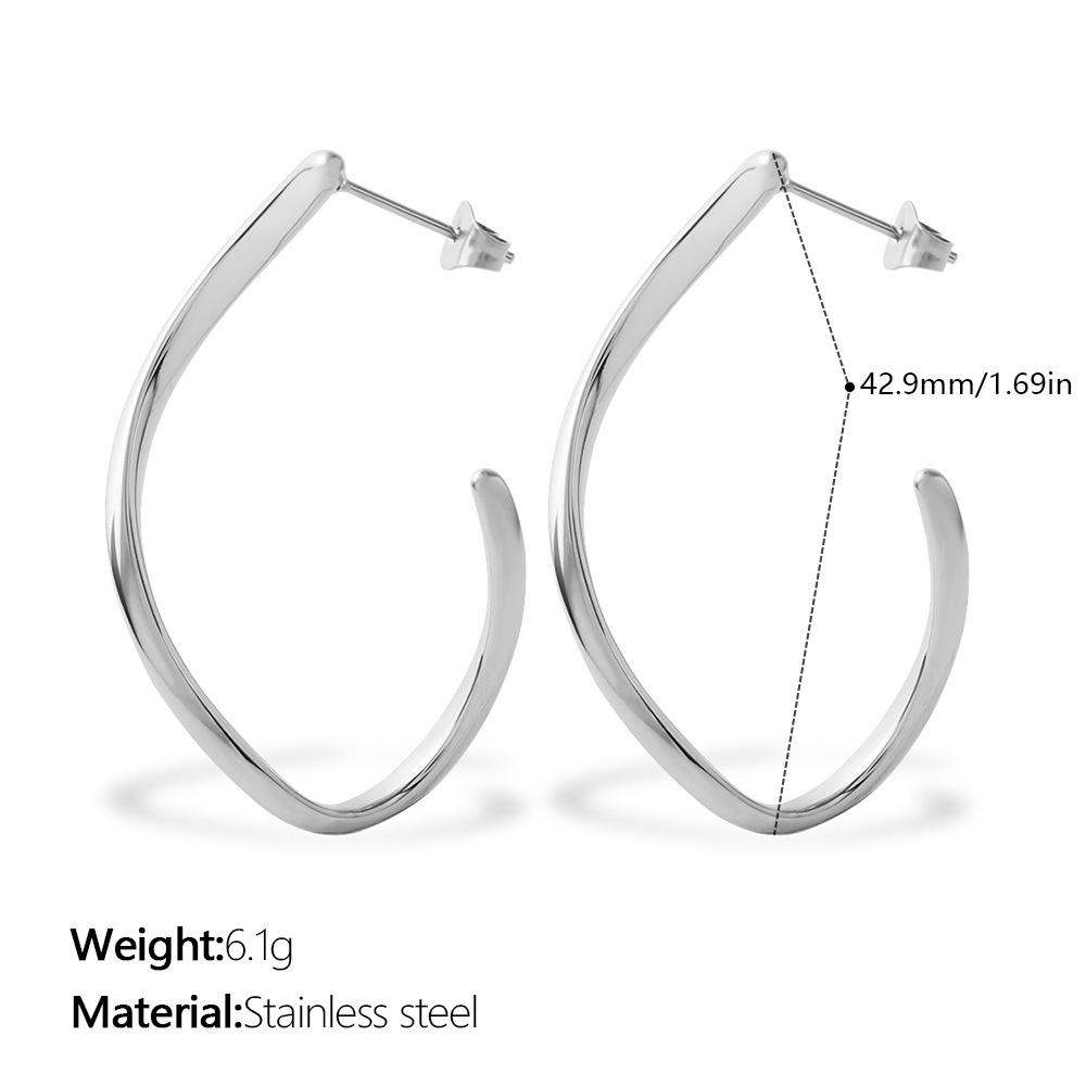 European and American Shiny Smooth Arc Earrings Simple Commuting Three-dimensional Shiny Texture Daily Earrings