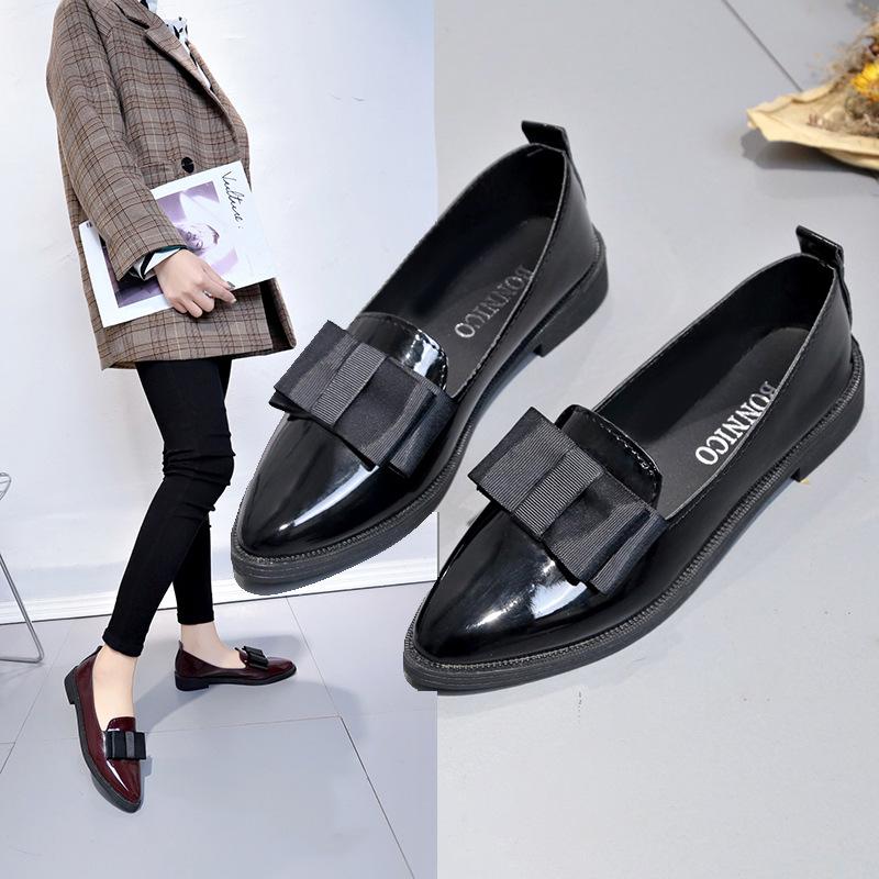 Spring Bow Pointed Casual Low-top Single Shoes Women's Flat Bottom Shallow Mouth Simple Foot Cover Commuter Women's Leather Shoes
