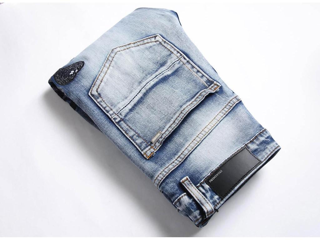 Europejskie Niebieskie Dżinsy Męskie Slim-Fit z Haftem Kobry