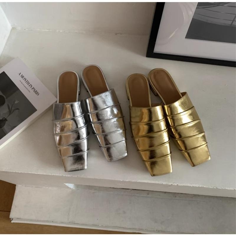 Fashion Women Casual Slippers 2025 New Summer Comfort Shoes Women Home Outdoor Daily Sandals Lightweight Designer Slippers Slides Women