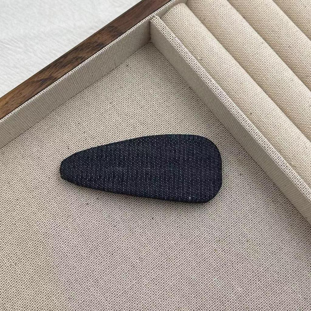 Versatile Denim Blue Teardrop Snap Hair Clip for Frizzy Hair and Bangs - Retro Hair Accessory for Women