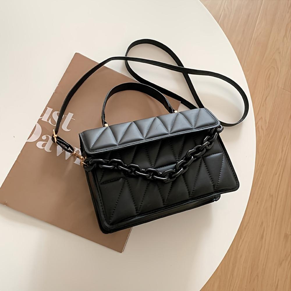Chic Black Crossbody Bag for Women - Retro-Inspired, Quilted Design with Chain Strap, Faux Leather, Polyester Lined
