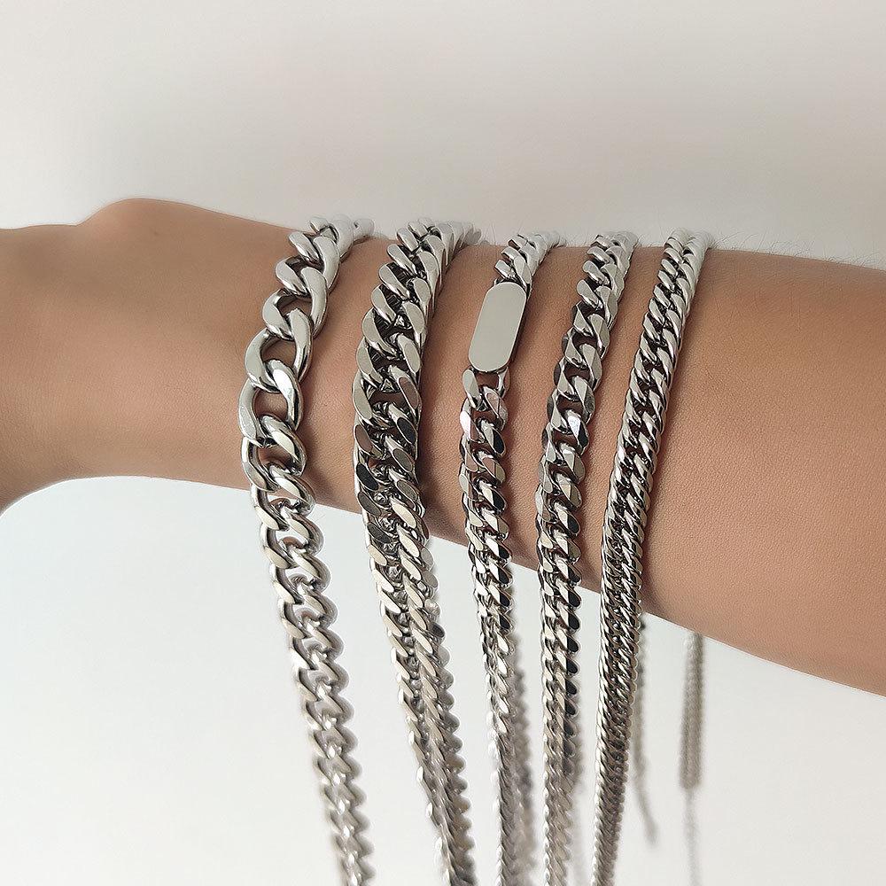 Colier Punk pentru Bărbați din Oțel Titan, Colier Trendy European & American cu Lanț Gros pentru Claviculă, Oțel Inoxidabil Unisex.