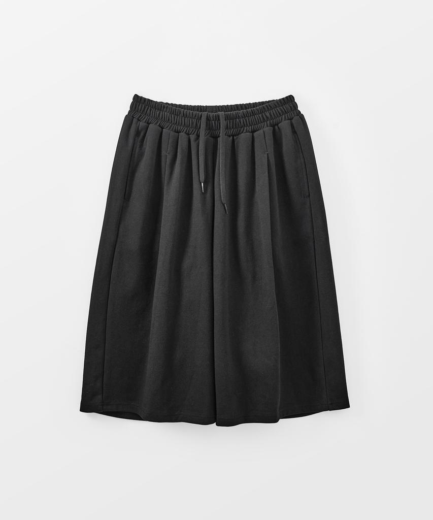 TAKEASY One-Pleat Dual-Pocket Sweat Shorts (Black)