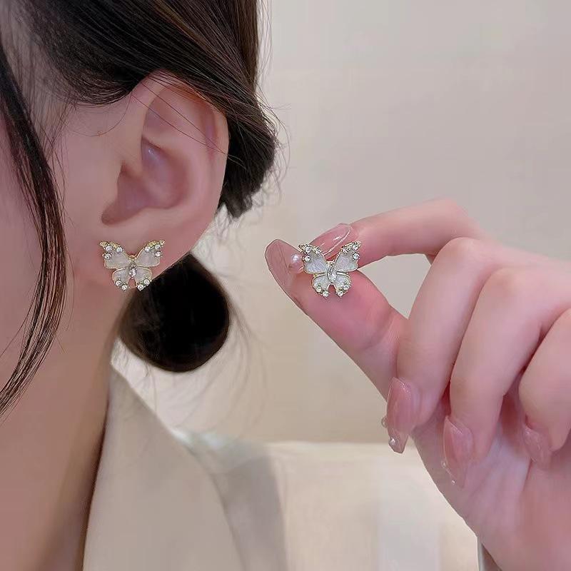 Korean S925 Silver Needle Butterfly Rhinestone Stud Earrings for Women - Elegant and Unique Design