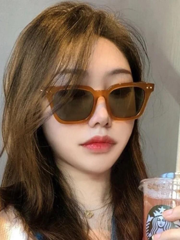 Orange Square Vintage Sunglasses Women Designer Retro Rivet UV400 Protection Small Frame Fashion Sun Glasses