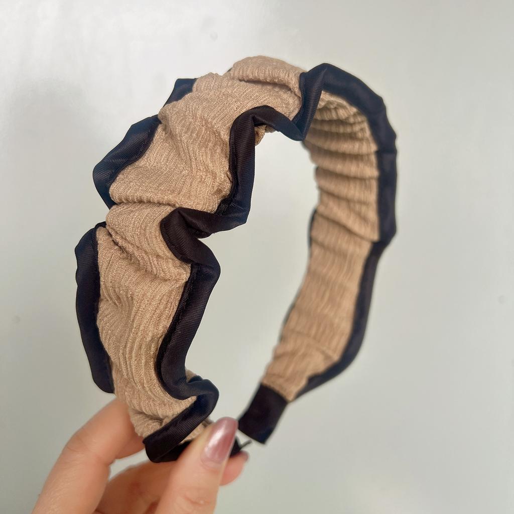 Retro Franse Stijl Brede Geplooide Hoofdband voor Gezicht Wassen en Uitgaan, Geschikt voor Dames Haaraccessoires en Dagelijks Veelzijdig Gebruik