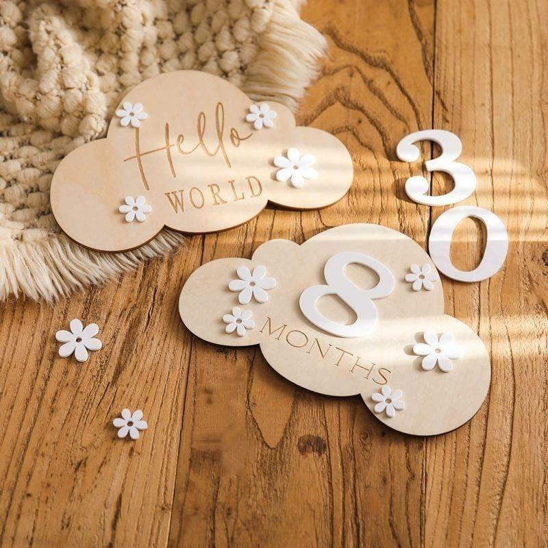 Baby Wooden Balloon Milestone Cards Exquisite Workmanship 1Set Newborn Shooting Props for Baby Growth Memory Keeping