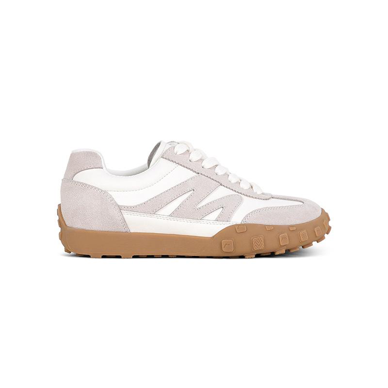 

Super hot Internet celebrity leather little white shoes women s 2025 spring and summer Forrest Gump training shoes casual sports shoes flat heel b 35