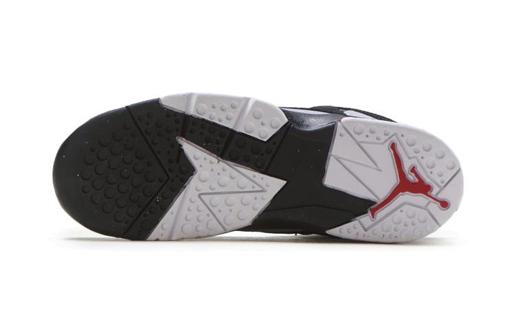 Jordan True Flight Black Varsity Red PS 343796-060