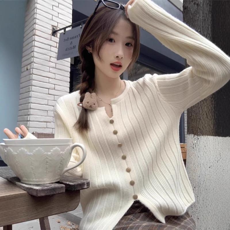 Soft Waxy Pit Strip Long-sleeved Knitted Sweater Women's Autumn and Winter New Design Sense Split Fork with Thin Top