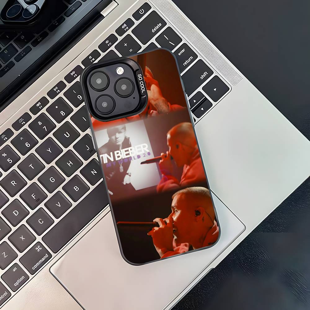 

Singer J-Justin B-BieberS For iPhone 17,16,15,14,13,12,11,Pro,MAX Black Candy Matte Cover iPhone13PRO