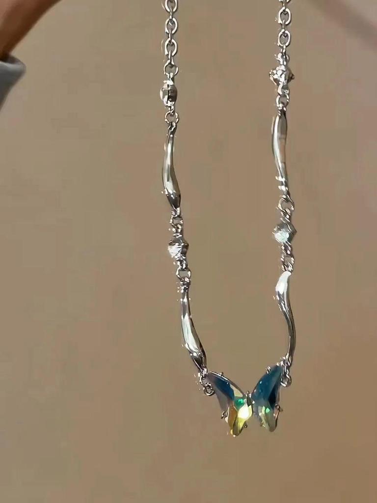 2025 Punk Necklace: Irregular Y2K Subculture Clavicle Chain for Men & Women