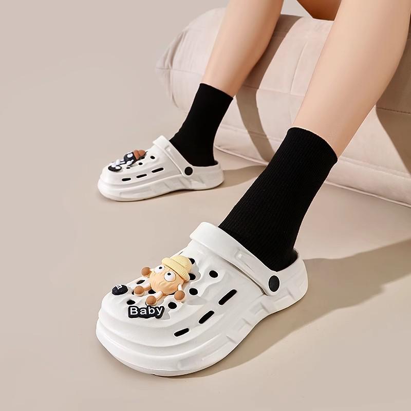 New Closed-Toe Women's Sandals: Summer Outdoor Non-Slip, Anti-Odor EVA Beach Shoes