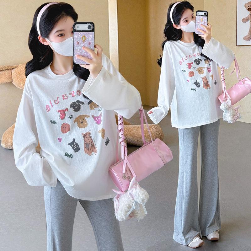 Chic Maternity Spring/Summer Printed T-Shirt & Slimming Micro-Flare Pants Set with Sun Protection M