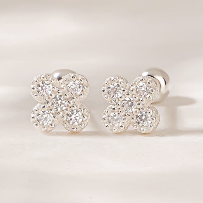 JEWNEL (1+1)Silver925 Dense Cubic Clover Piercing
