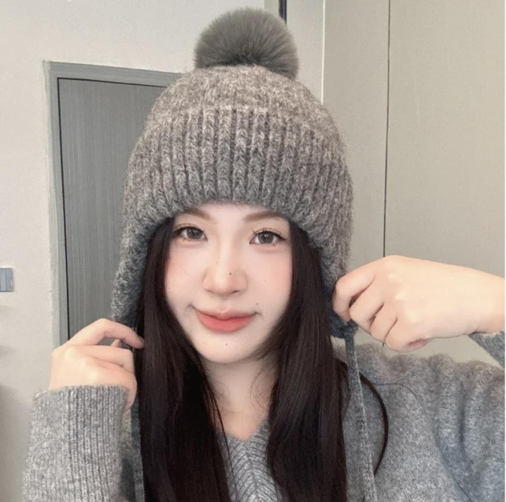 Süße und niedliche warme Wollmütze für den Winter Koreanische Damen Plus Samt Lei Feng Mütze Plus Samt Winddicht Ohrschutz Strickmütze