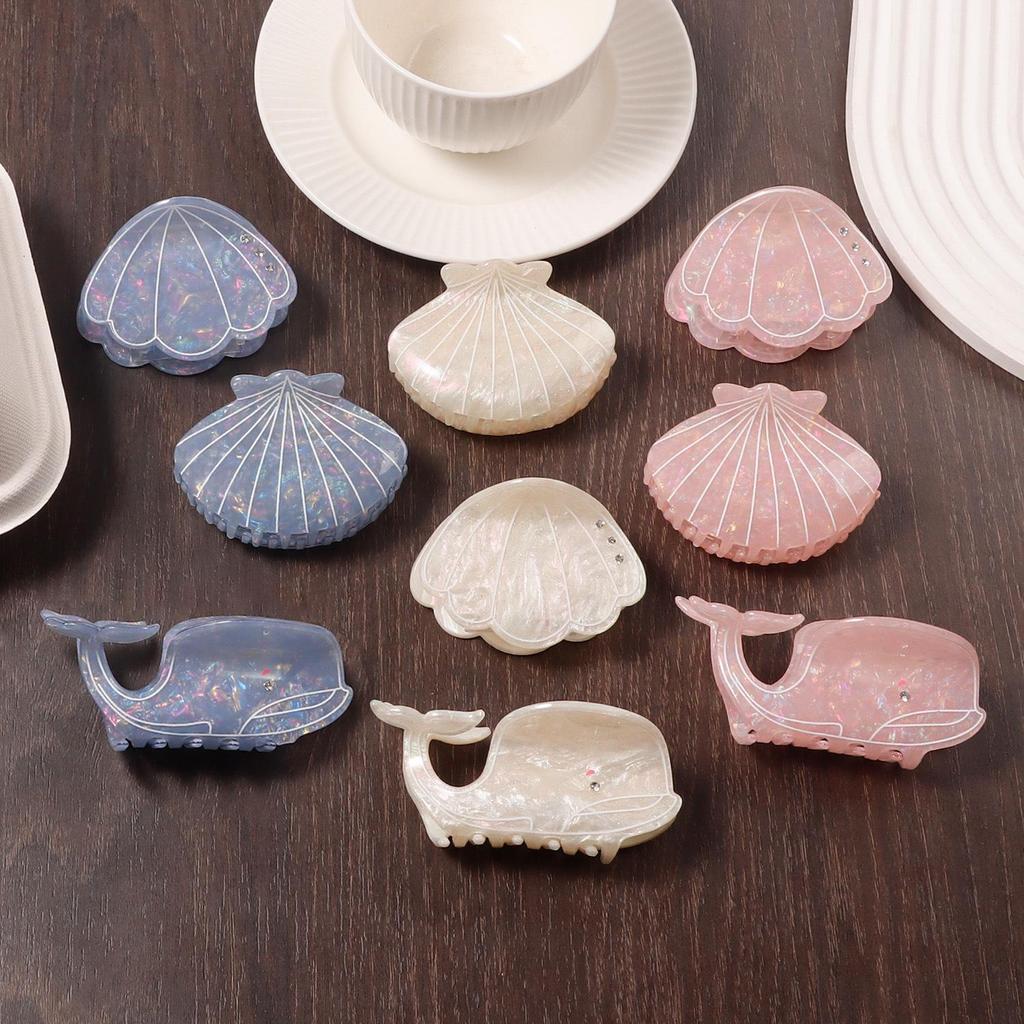 Bamboo Yao Ocean-Style Whale & Seashell Hair Clip