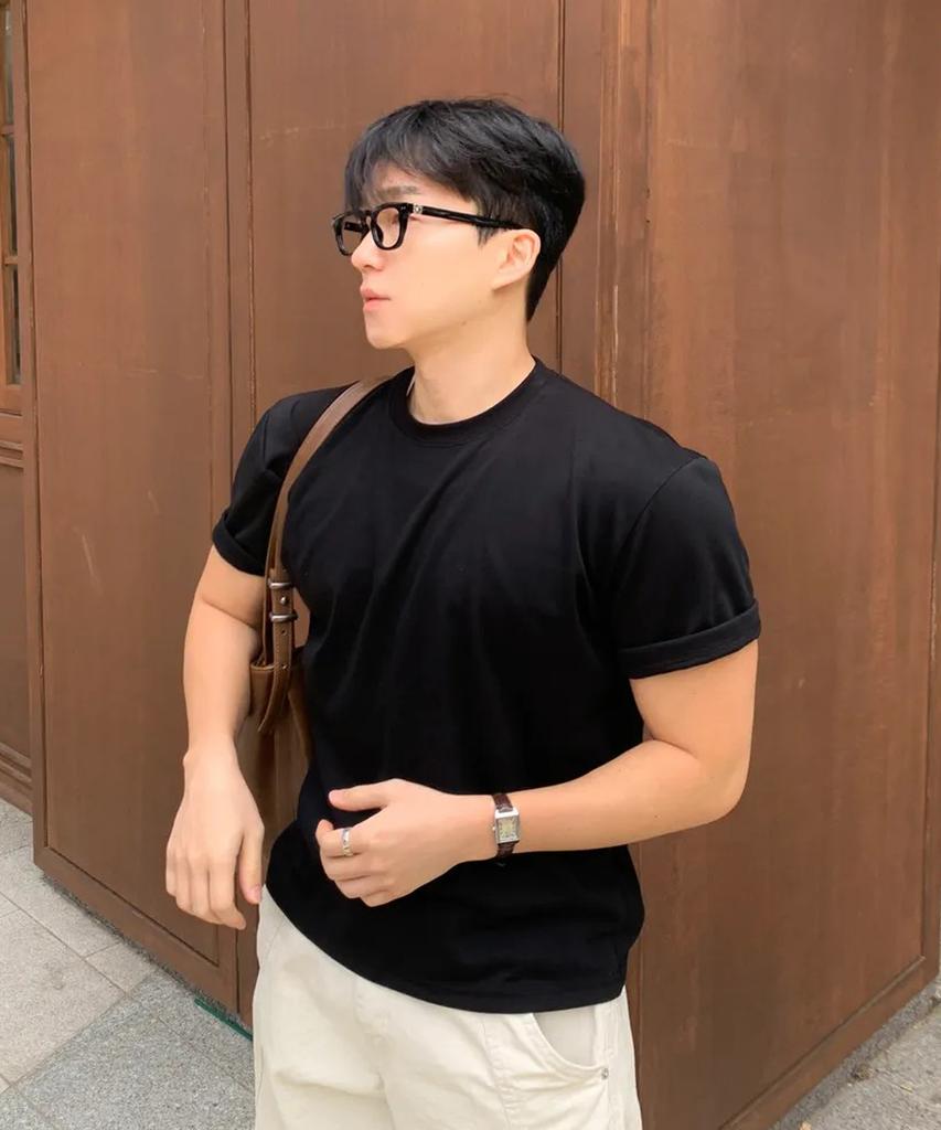 SENTAIR Essential Muscle Fit Crop Short Sleeve T-Shirt_Black