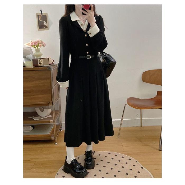 

Retro French age-reducing black dress, new super fairy temperament pleated splicing and thin interview long A-shaped skirt S