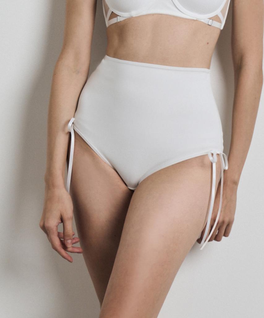 VINAJ Double Long Ribbon High Bikini Panties (White)